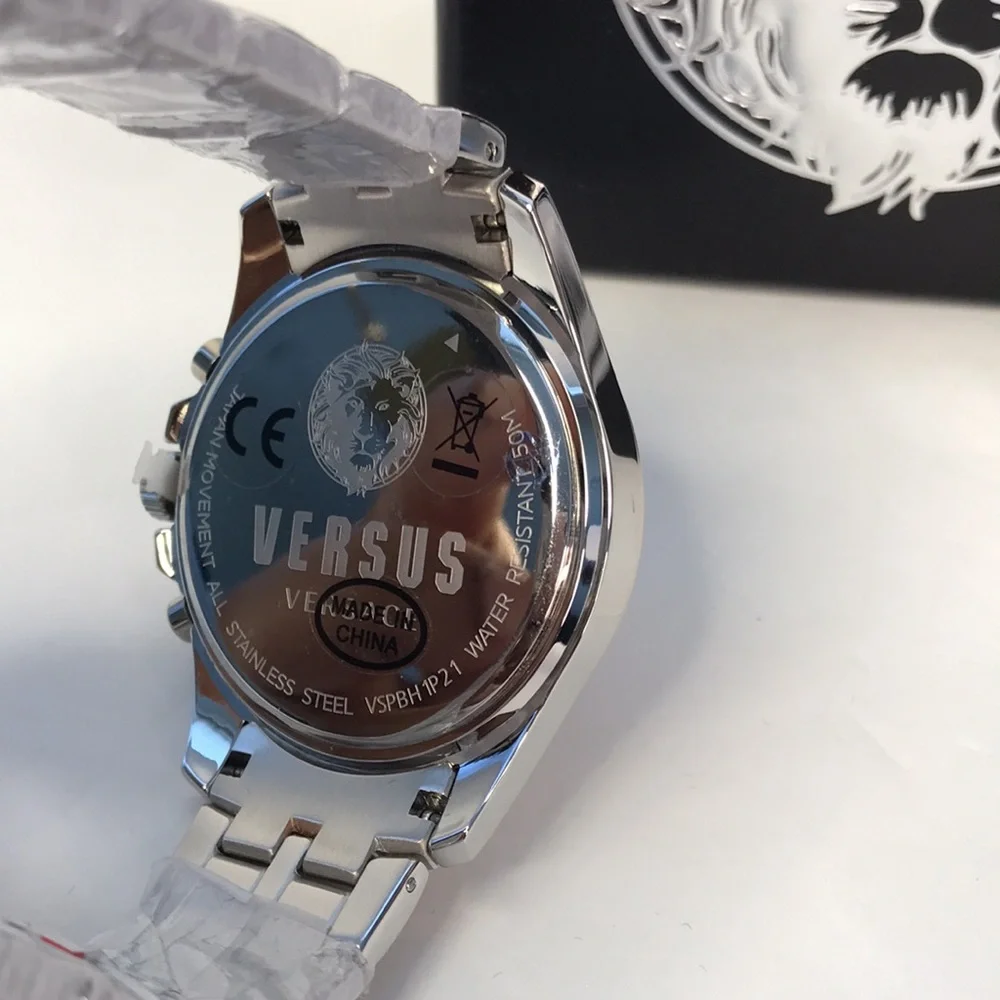 💯 - Authentic New VERSUS VERSACE Chrono Lion Bracelet Watch